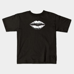 lips Kids T-Shirt